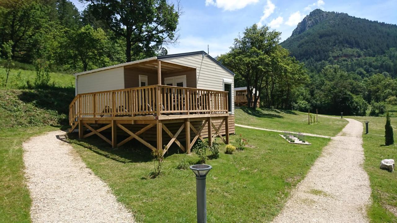 Camping Les Framboiseilles Castellane Esterno foto