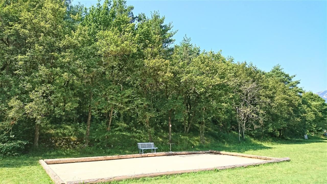 Camping Les Framboiseilles Castellane Esterno foto